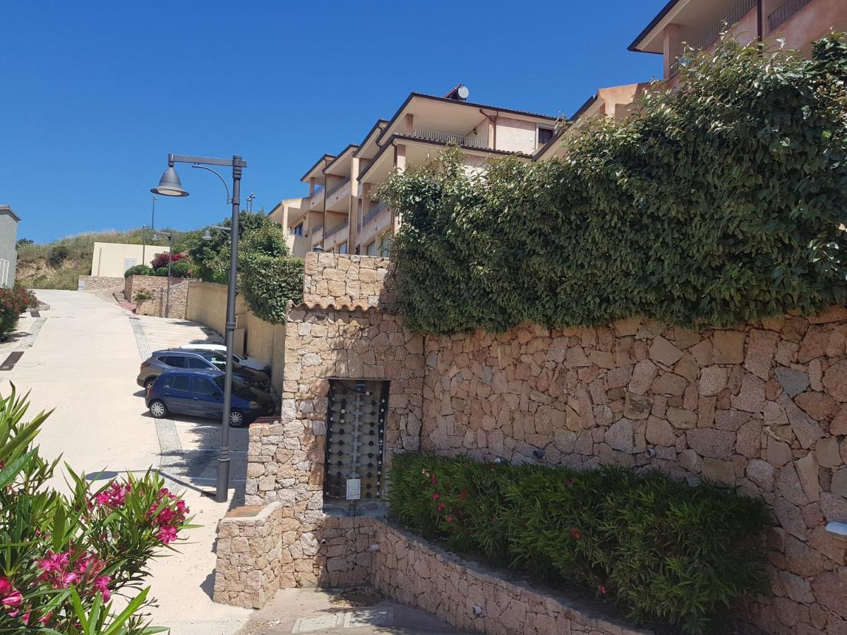 Residence Pala Stiddata With Panoramic Swimming Pool Trinita d'Agultu e Vignola Exterior photo